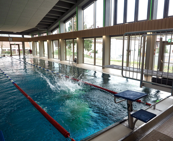 Hallenbad Süßen Das Hallenbad in Süßen.